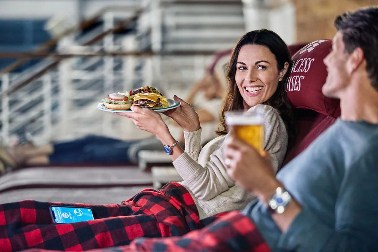 Cruise ships are already geared towards flexible eating options