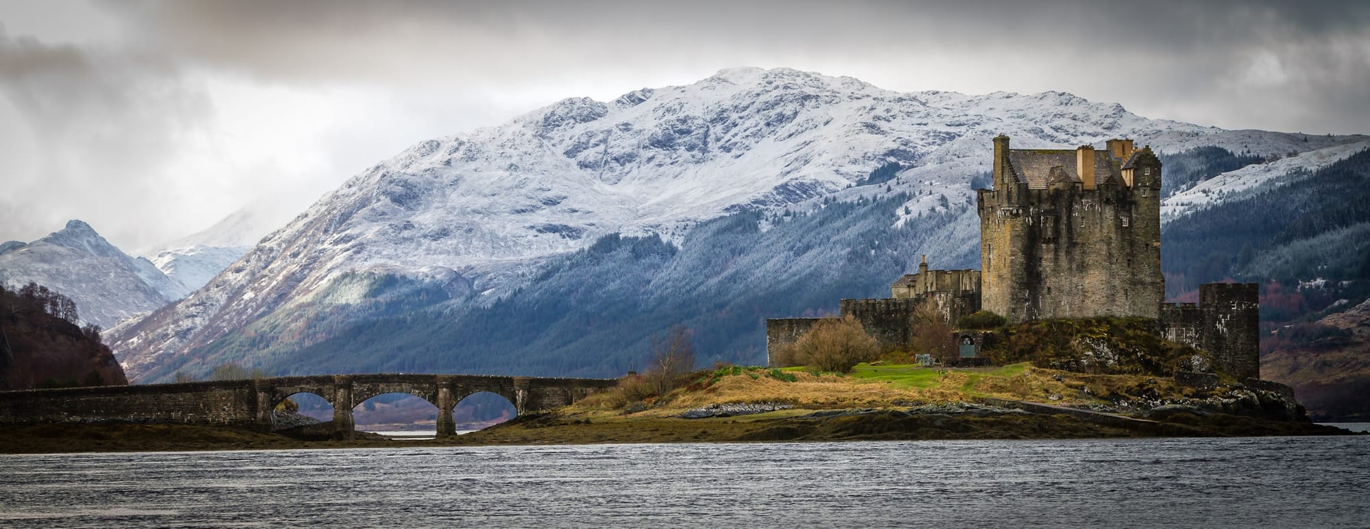 Spot the Scottish castles from the comfort of your balcony 