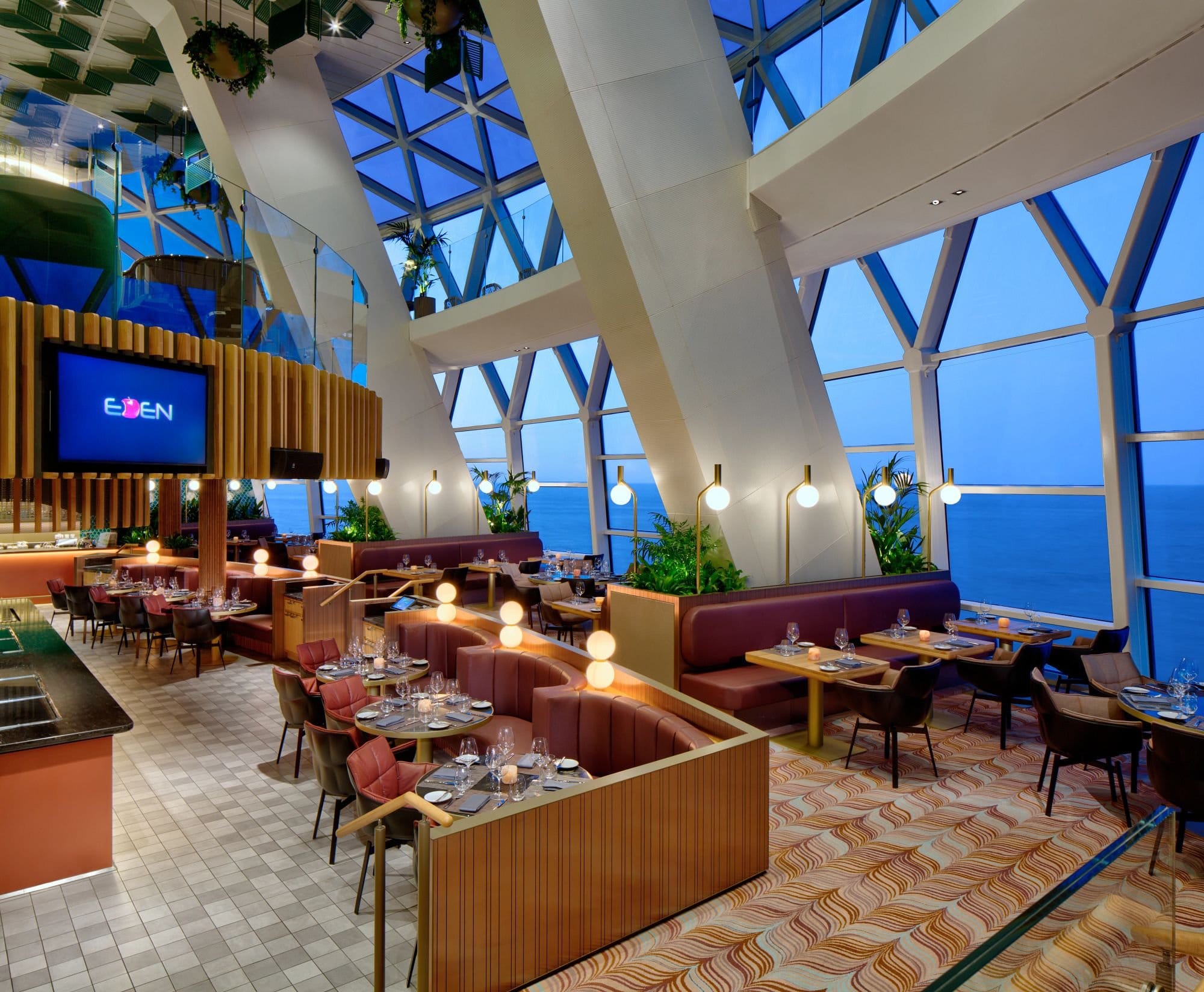 Immerse yourself in the joys of nature in Eden's gorgeous dining room